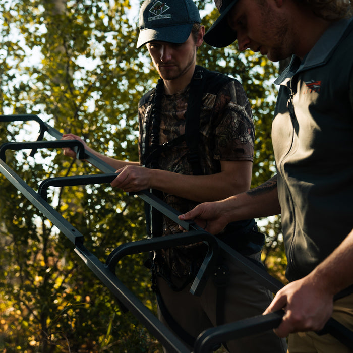 Rivers Edge Tree Ladder with Safety Rope