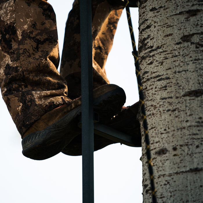 Rivers Edge Tree Ladder with Safety Rope